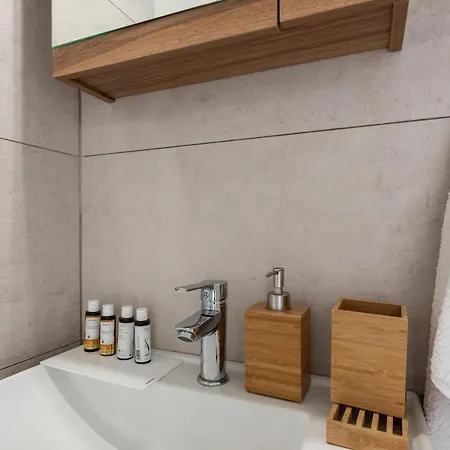 Albouro Seafront 3* קאטליוס