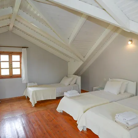 Hotel Albouro Seafront