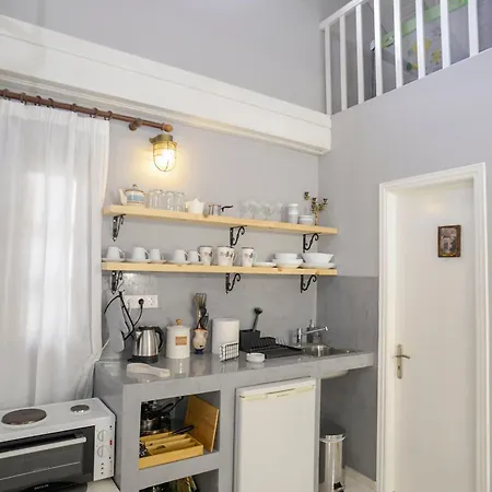 Hotel Albouro Seafront 3*