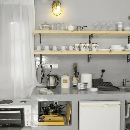 Albouro Seafront 3* קאטליוס