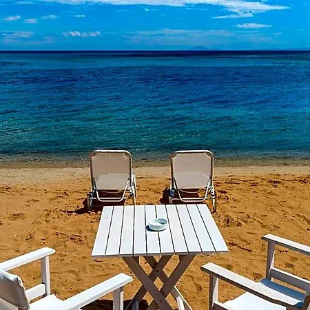 Ξενοδοχείο Albouro Seafront 3*