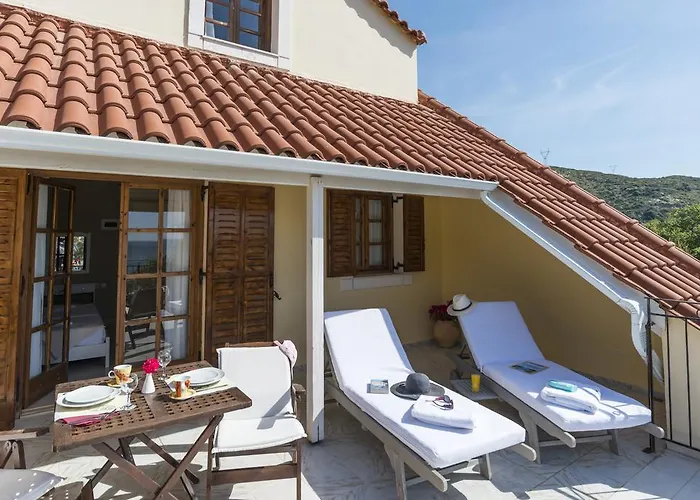 Albouro Seafront Ξενοδοχείο 3*